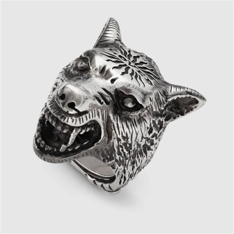 Gucci wolf ring